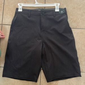 NWT boys O’Neill stretch shorts. Smoke free, dog friendly home.